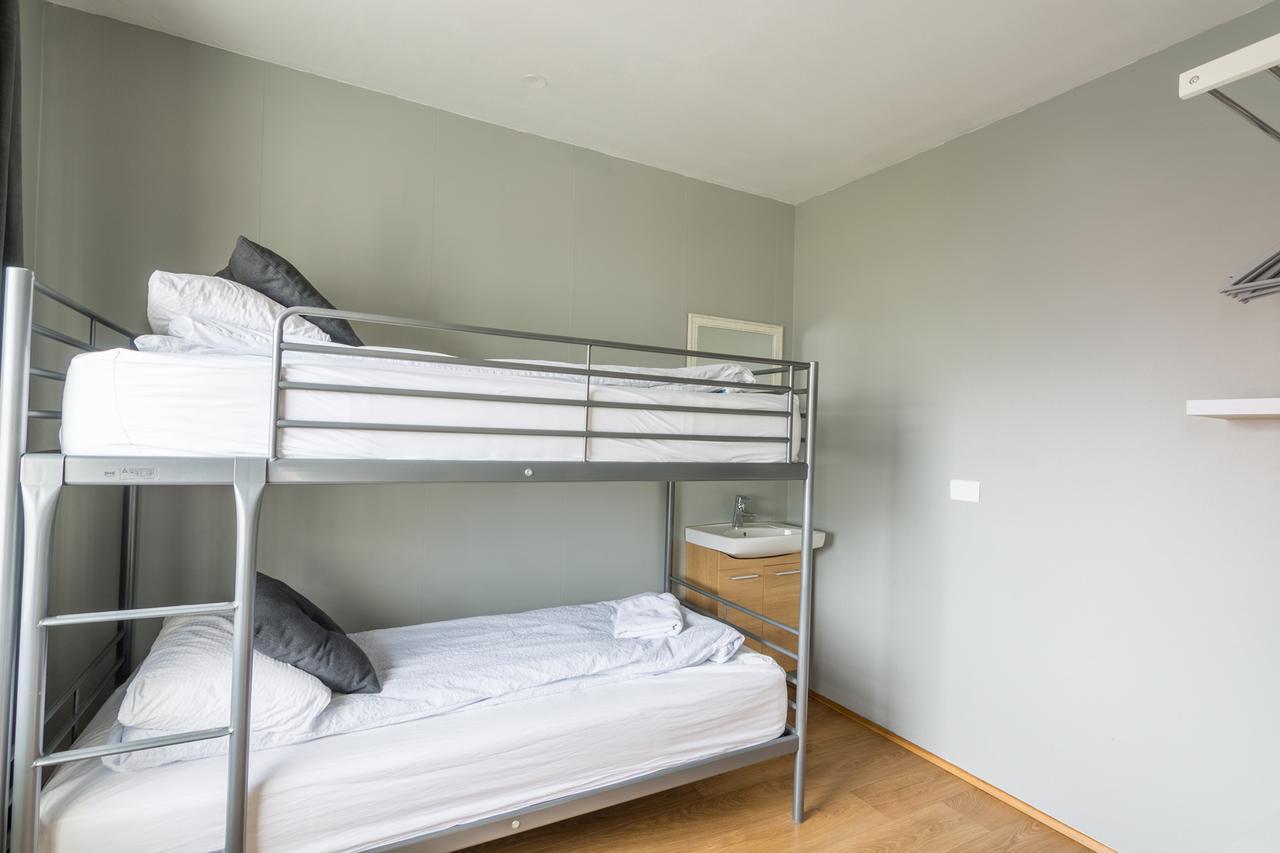 Town Square Guesthouse Акурейри Екстериор снимка